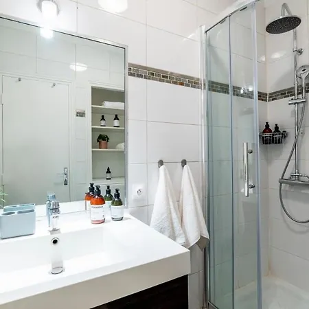 Stylish Parisian Flat In The Marais - Saint-paul *